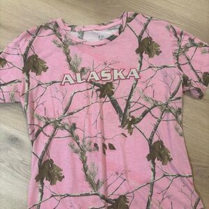 Lady Bell Women's Pink Camo Small T-shirt